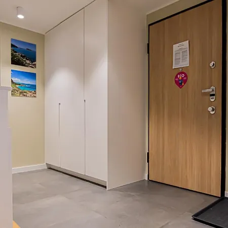 Apartment Vacationclub - Awanport 14 B